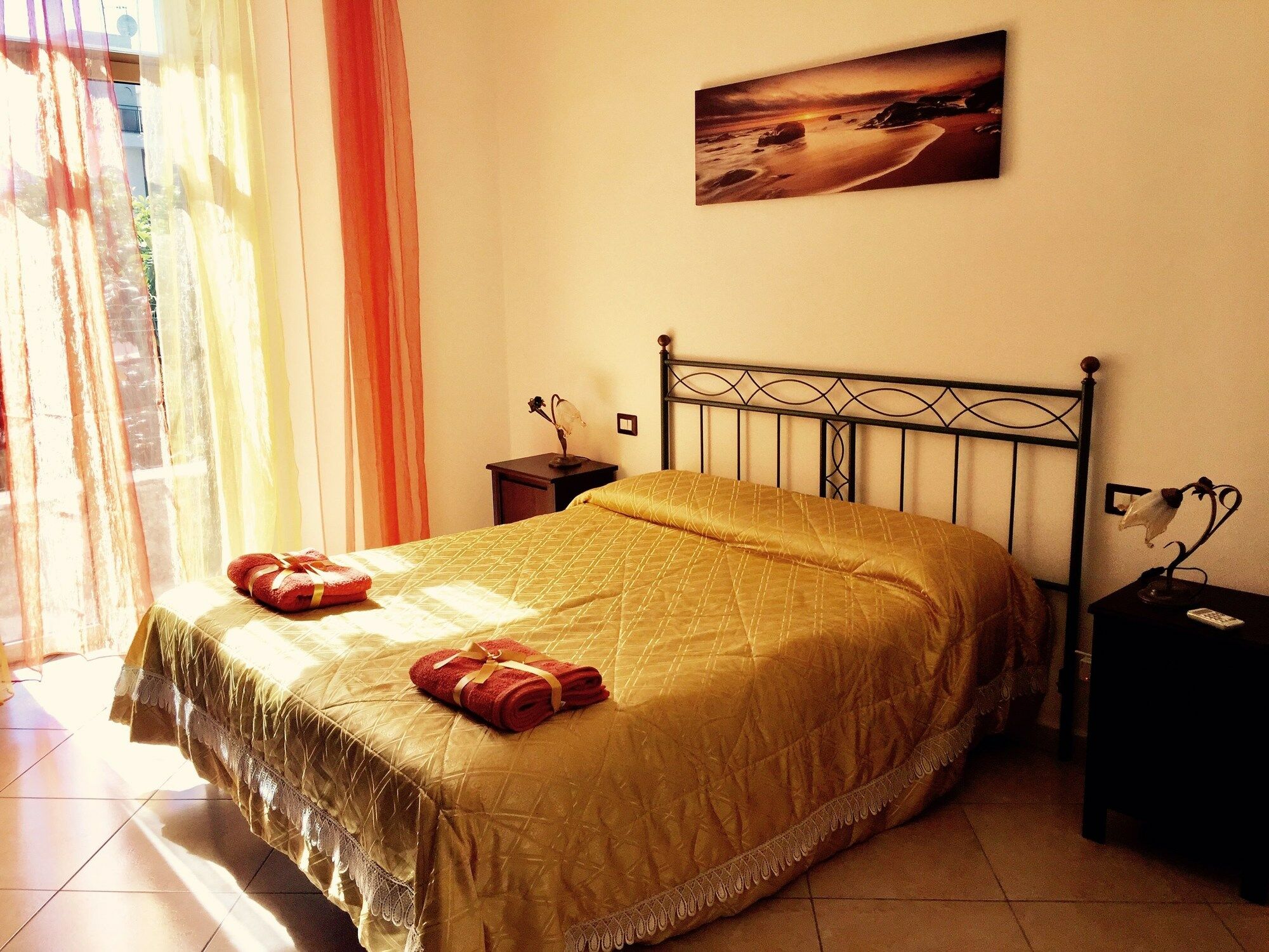 Aloha House Hotel Formia Ngoại thất bức ảnh