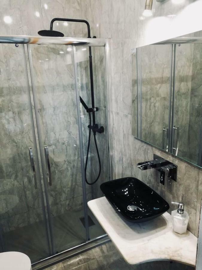 Aloha House Hotel Formia Ngoại thất bức ảnh