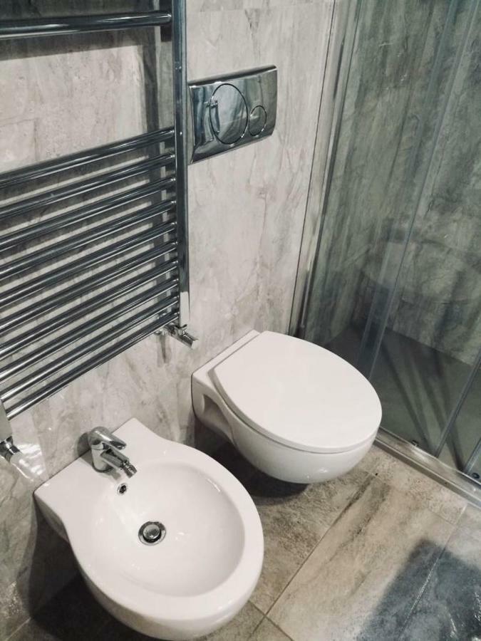 Aloha House Hotel Formia Ngoại thất bức ảnh